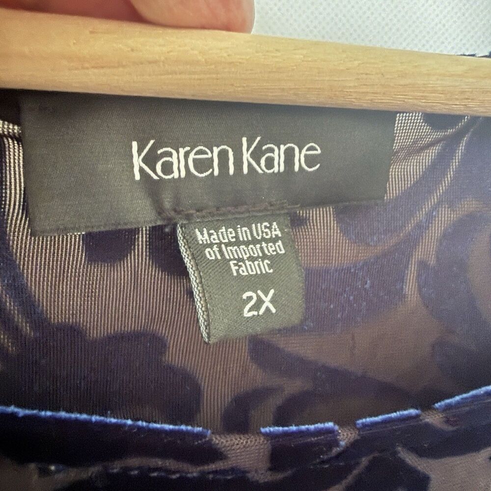 Karen Kane Top Women’s 2X Blue Velvet Burnout Plus Paisley Floral 3/4 Sleeve - Picture 3 of 9